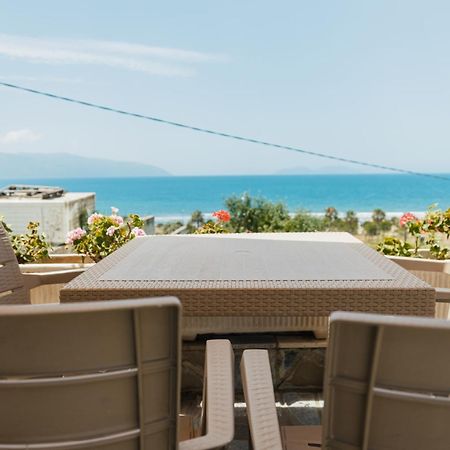 Voyage Villa Вльора Екстер'єр фото