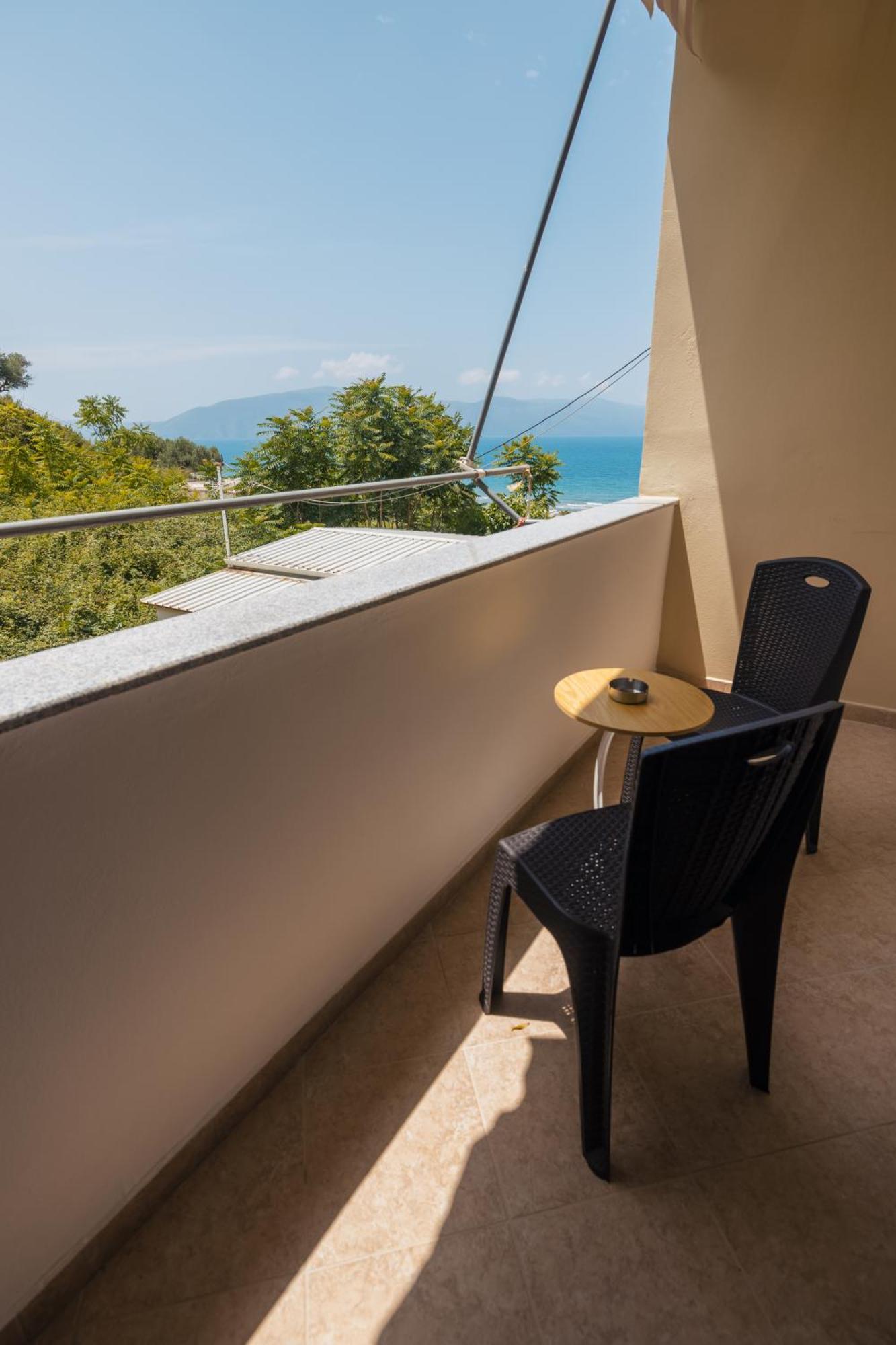 Voyage Villa Вльора Екстер'єр фото