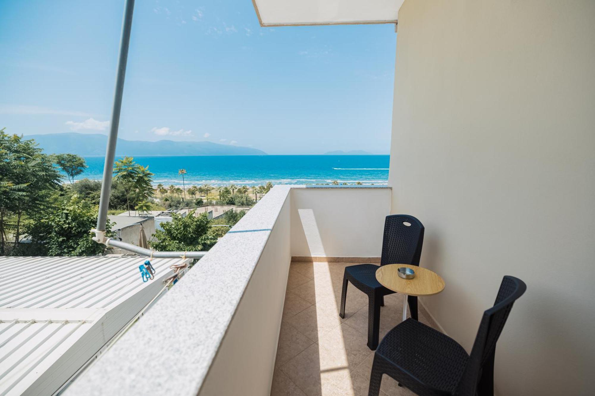 Voyage Villa Вльора Екстер'єр фото
