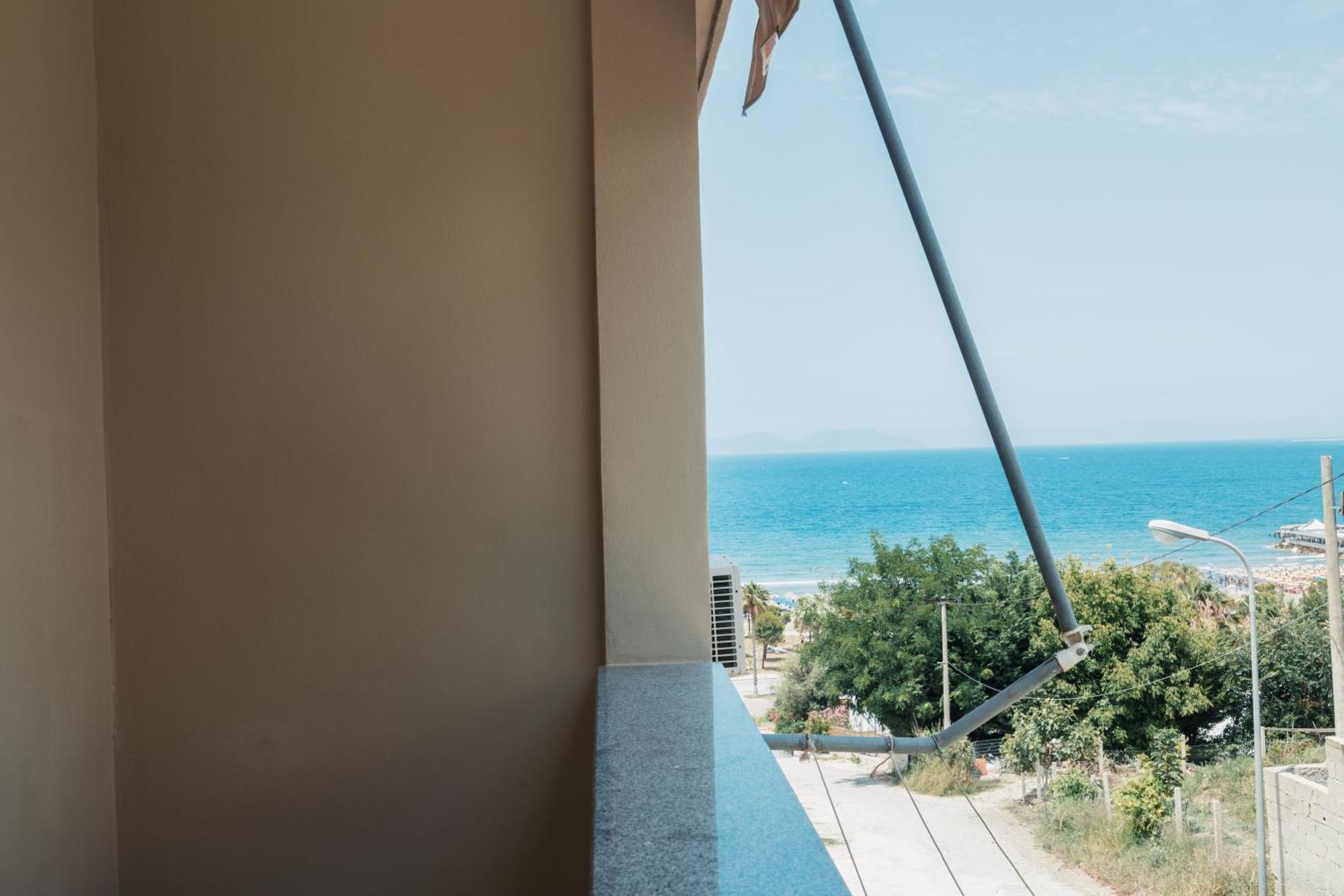 Voyage Villa Вльора Екстер'єр фото