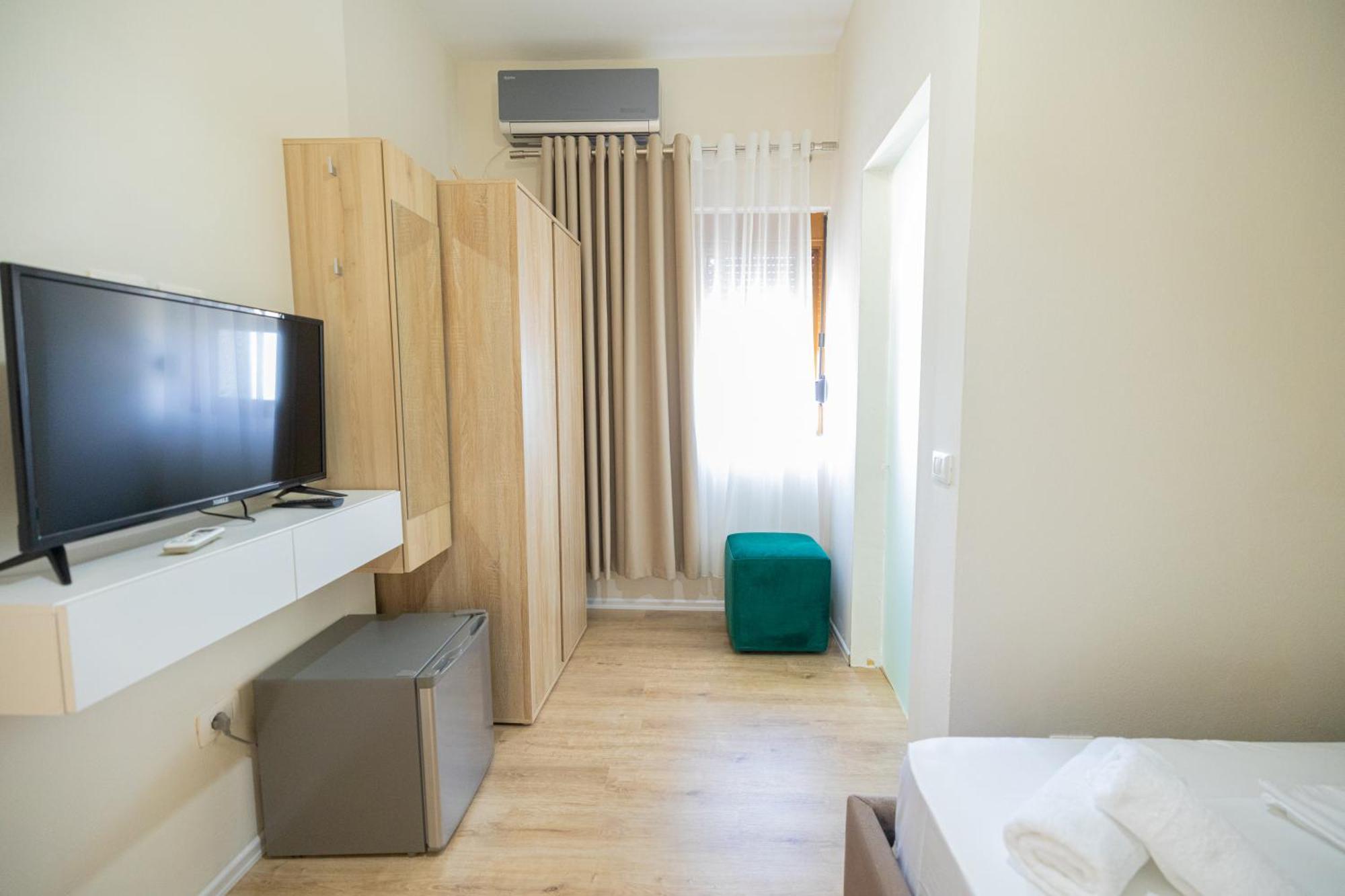 Voyage Villa Вльора Екстер'єр фото