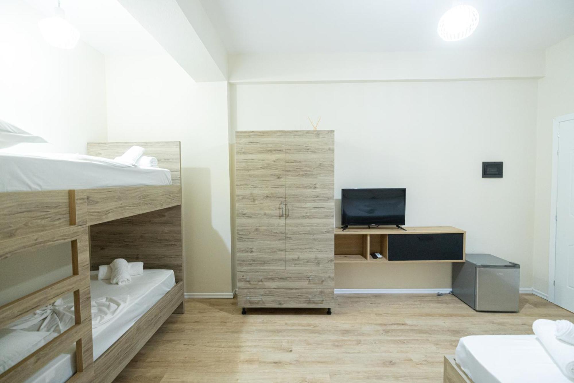 Voyage Villa Вльора Екстер'єр фото