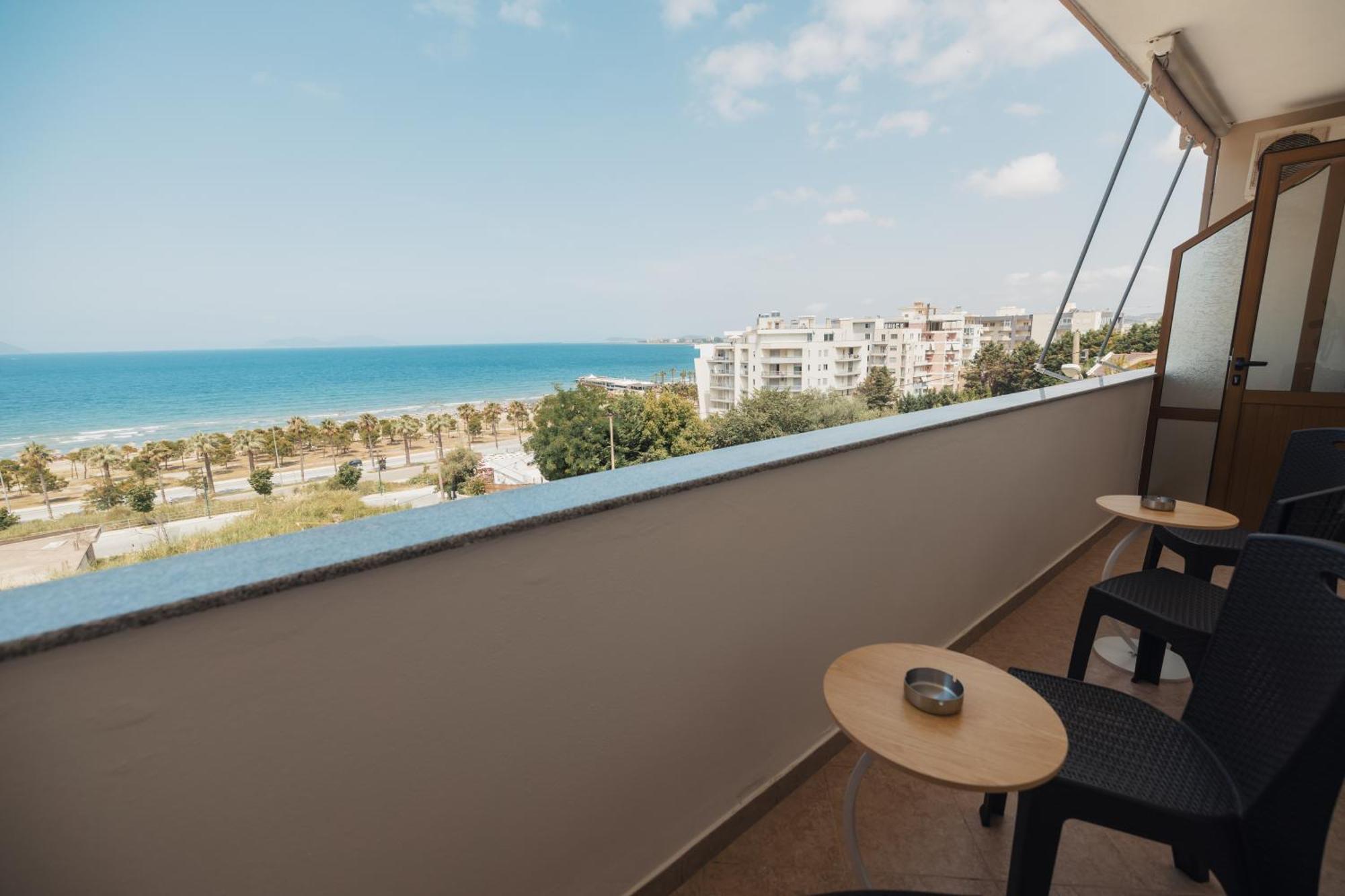 Voyage Villa Вльора Екстер'єр фото